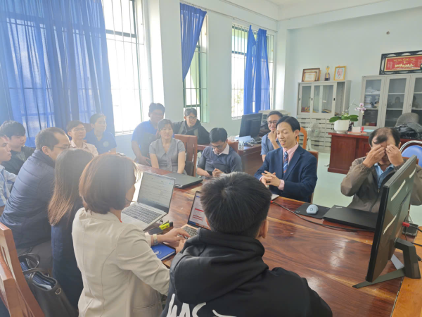 PGS. TS. Nguyễn Gia Minh Thảo trao đổi hợp tác nghiên cứu với Khoa Điện Và Điện tử, Trường Kỹ thuật và Công nghệ, Trường Đại học Nha Trang