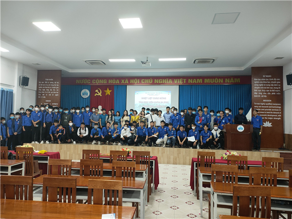 Lễ gặp mặt tân sinh viên Ngành Kỹ thuật điện K64