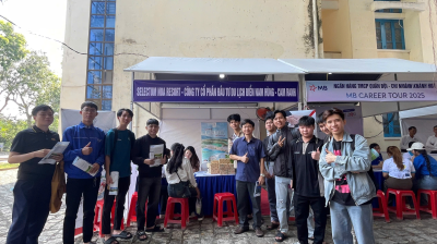 Sôi động Ngày hội Tuyển dụng Việc làm 26/4/2025 – Cầu nối vững chắc giữa Nhà trường, Doanh nghiệp và Sinh viên!